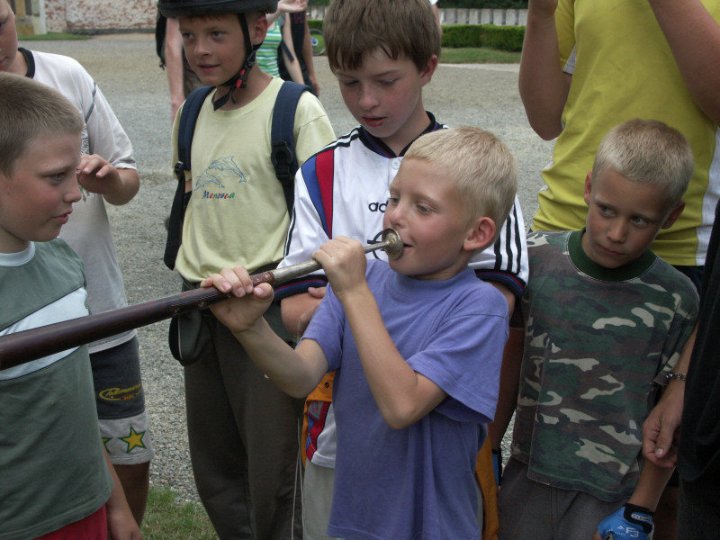 mb080730048.jpg